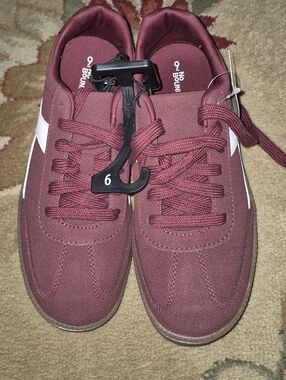 No Boundaries Womens Sneakers